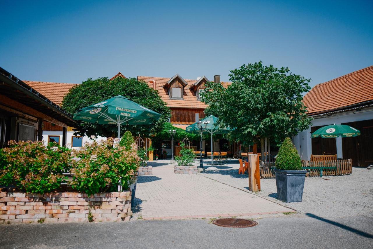 Reibersdorfer Hof Hotel *